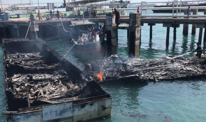 Kapal Bea Cukai Batam Terbakar