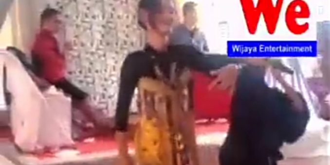 KIKI WIJAYANTI WEDDING