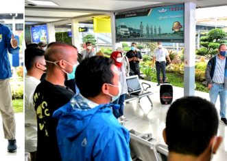 Gubernur Jabar Lepas Tim Sepak Bola Wartawan Jabar Ikut ‘Turnamen se-Indonesia’