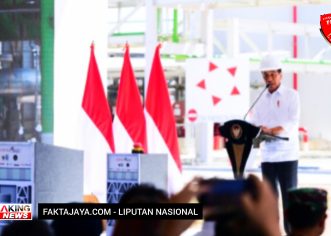 Presiden Jokowi ‘Resmikan’ Pabrik Amonium Nitrat di Bontang