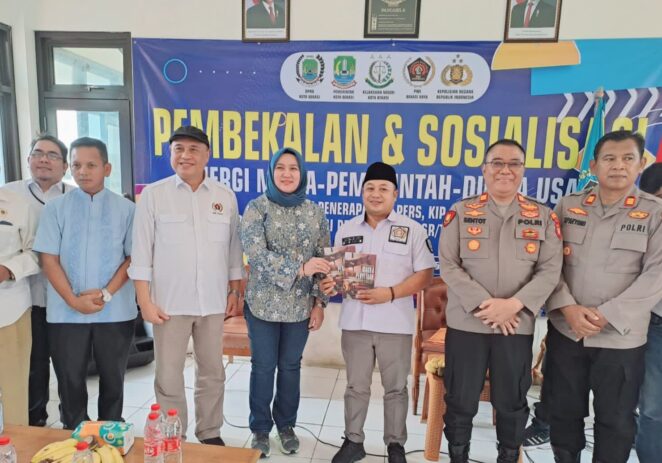 PWI Bekasi Raya Tegakkan Profesionalisme Lewat Pembekalan UU Pers, KIP, dan ITE