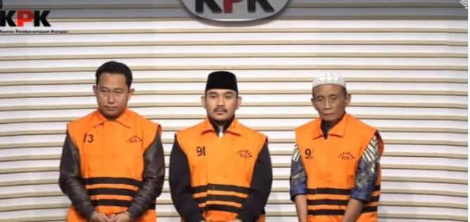 KPK Resmi Tetapkan Bupati Bekasi Ade Kuswara dan Ayahnya sebagai Tersangka Dugaan Korupsi