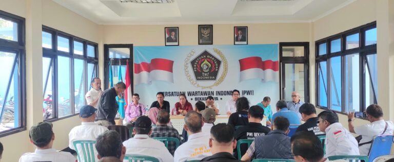 PWI Bekasi Raya Gelar Raker & Evaluasi Tahun 2025